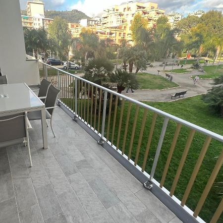 Persea Mare Appartamenti Арма ди Таджия Екстериор снимка